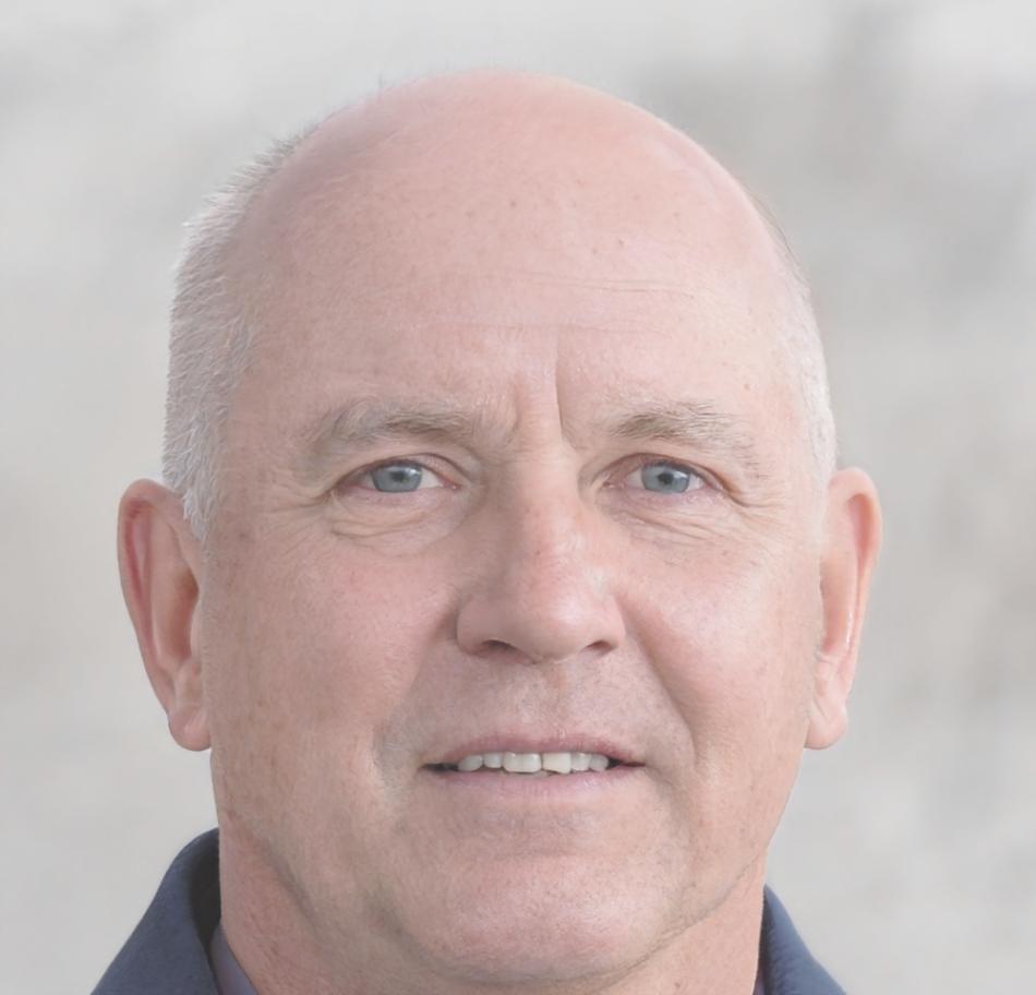 Portrait de Marc Dubois, expert en finance personnelle